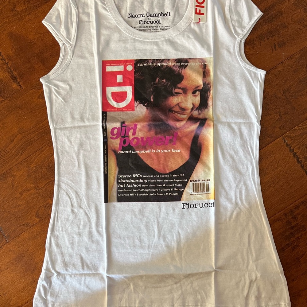 Fiorucci i-D Naomi Campbell  Short Sleeve Tee

Size M x2
Size S x1